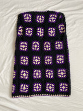 Lade das Bild in den Galerie-Viewer, Handmade vest: Size M