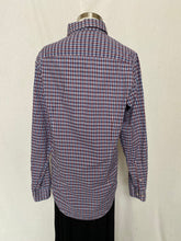 गैलरी व्यूवर में इमेज लोड करें, Tommy Hilfiger shirt: Size M