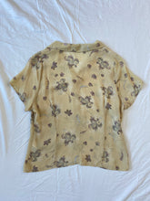 Load image into Gallery viewer, Marks & Spencer shirt: Size 10-12