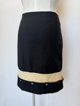 Lade das Bild in den Galerie-Viewer, Skooz.emi skirt: Size 10