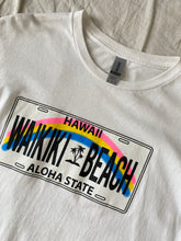 Cargar imagen en el visor de la galería, Gildan t-shirt: Size XL