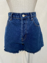 Load image into Gallery viewer, Rollas shorts: Size 8