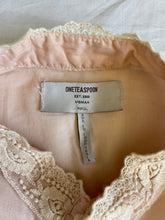 Load image into Gallery viewer, One Teaspoon shirt: Size S
