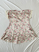 Load image into Gallery viewer, Sussan dressing gown: Size S
