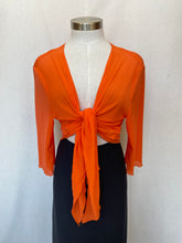 Lade das Bild in den Galerie-Viewer, Merric shawl: Size 14