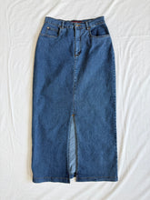 将图片加载到图库查看器,Nevada skirt: Size 3