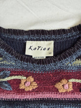 Load image into Gallery viewer, Katies jumper: Size 12