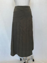 Load image into Gallery viewer, Sirocco skirt: Size 12