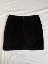 Lade das Bild in den Galerie-Viewer, American Outpost skirt: Size 10