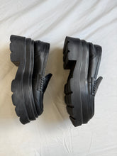 Lade das Bild in den Galerie-Viewer, Alice shoes: Size 39