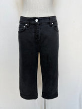 Lade das Bild in den Galerie-Viewer, French Connection jeans: Size 10