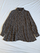 Cargar imagen en el visor de la galería, Cassa shirt: Size 10