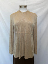 Load image into Gallery viewer, K top: Size M