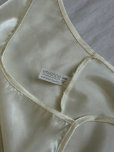 将图片加载到图库查看器,Essence cami: Size 12