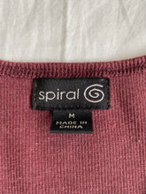 Load image into Gallery viewer, Spiral top: Size M