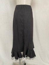 Load image into Gallery viewer, City Casuals skirt: Size 16