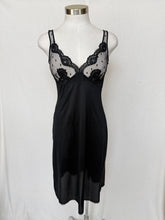 Lade das Bild in den Galerie-Viewer, Intrigue dress: Size 12
