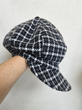 Load image into Gallery viewer, Tweed hat