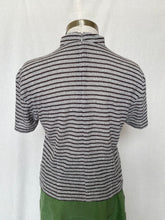 Load image into Gallery viewer, R and E top: Size M