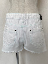 Load image into Gallery viewer, Gum shorts: Size 12