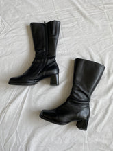 Load image into Gallery viewer, Kumfs boots: Size 6.5