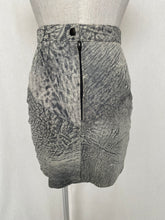 Load image into Gallery viewer, Leather skirt: Size XS