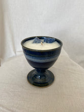 Load image into Gallery viewer, Pear candle