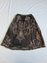 Load image into Gallery viewer, Embroidered skirt: Size S