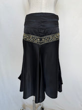 Cargar imagen en el visor de la galería, Amie skirt: Size 14