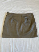 Cargar imagen en el visor de la galería, Alice skirt: Size M