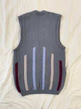 गैलरी व्यूवर में इमेज लोड करें, Handmade vest: Size 12