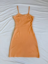 Lade das Bild in den Galerie-Viewer, Eleven dress: Size M