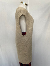 Load image into Gallery viewer, Handmade vest: Size M/L