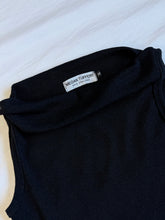 Cargar imagen en el visor de la galería, Megan Tuffery top: Size 12