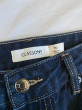 गैलरी व्यूवर में इमेज लोड करें, Glassons skirt: Size 10