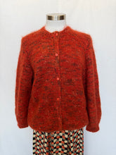 Cargar imagen en el visor de la galería, Handmade cardigan: Size M