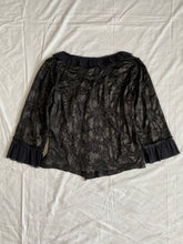 Load image into Gallery viewer, Vamp blouse: Size 12
