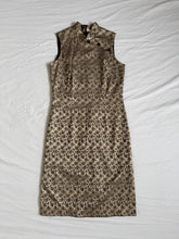 Lade das Bild in den Galerie-Viewer, Jacqui.E dress: Size 10