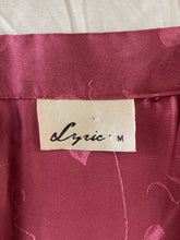 Cargar imagen en el visor de la galería, Lyric shirt: Size M