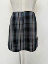 Lade das Bild in den Galerie-Viewer, Monde skirt: Size 10
