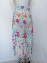Lade das Bild in den Galerie-Viewer, Marks & Spencer skirt: Size 12-14