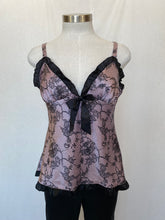 Cargar imagen en el visor de la galería, Satin Indulgence singlet: Size 10