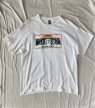 Cargar imagen en el visor de la galería, Gildan t-shirt: Size XL