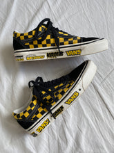 Load image into Gallery viewer, Vans sneakers: M-8 / W-9.5