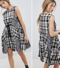 Load image into Gallery viewer, Free People dress: Size M