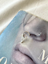 Load image into Gallery viewer, Silver septum ring