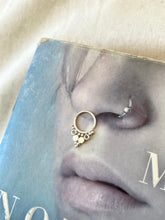 Load image into Gallery viewer, Silver septum ring