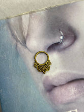 Load image into Gallery viewer, Gold septum ring
