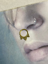 Load image into Gallery viewer, Gold septum ring