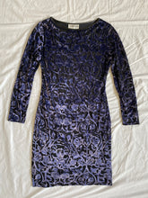 Load image into Gallery viewer, Lovers dress: Size 8
